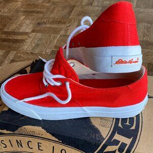 Eddie Bauer Canvas Cotton upper Sneakers Size 9M NEW